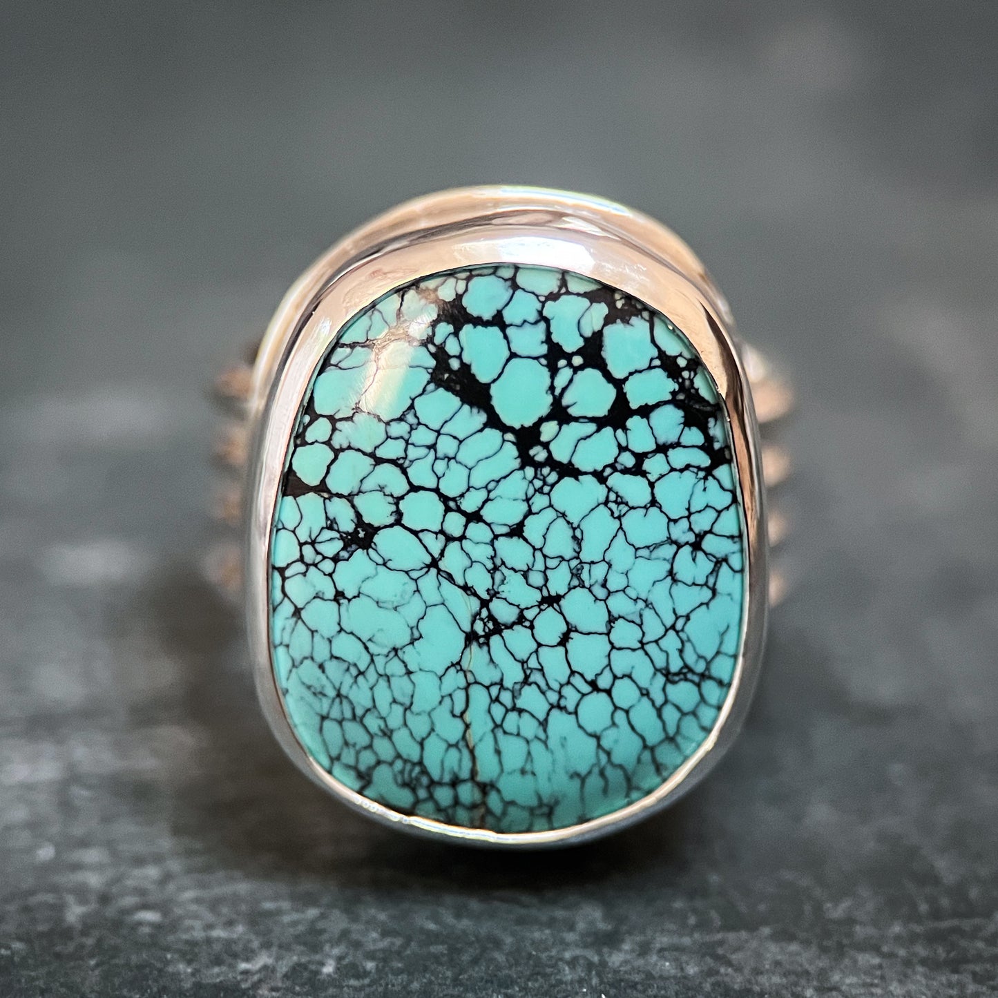Earth-trace Ring