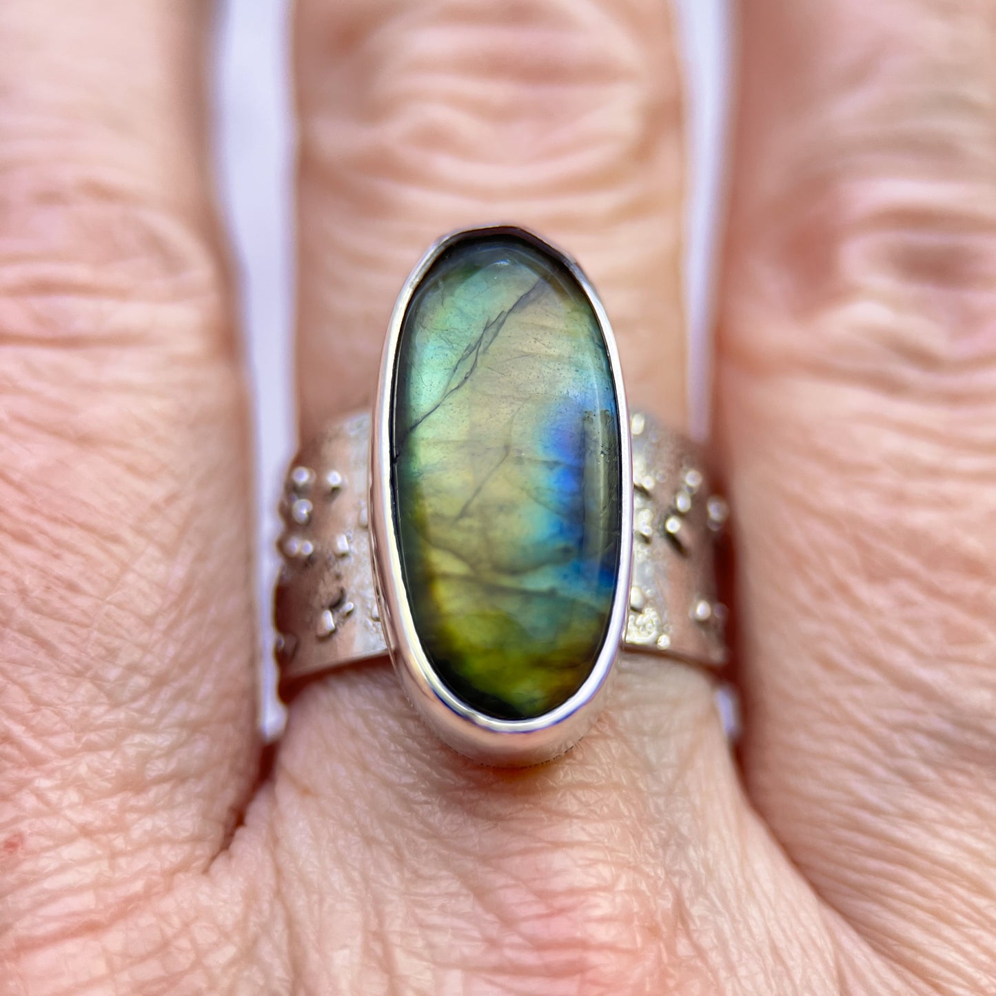 Tree Light Ring – Labradorite & Silver Fusion Band