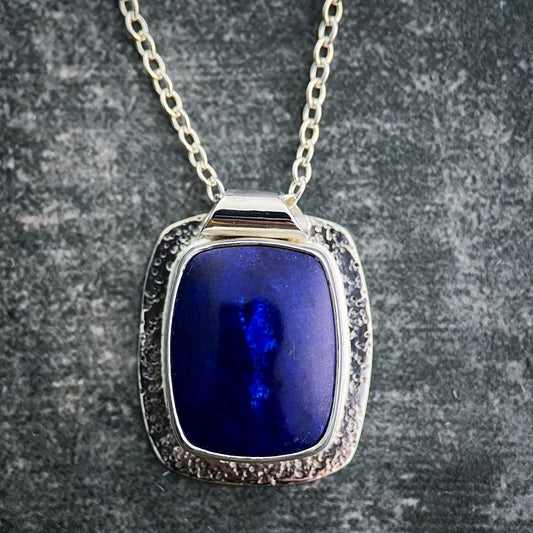 Lapis Versa Pendant