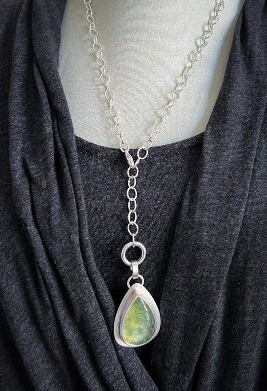 Elemental Pendant - Prehnite