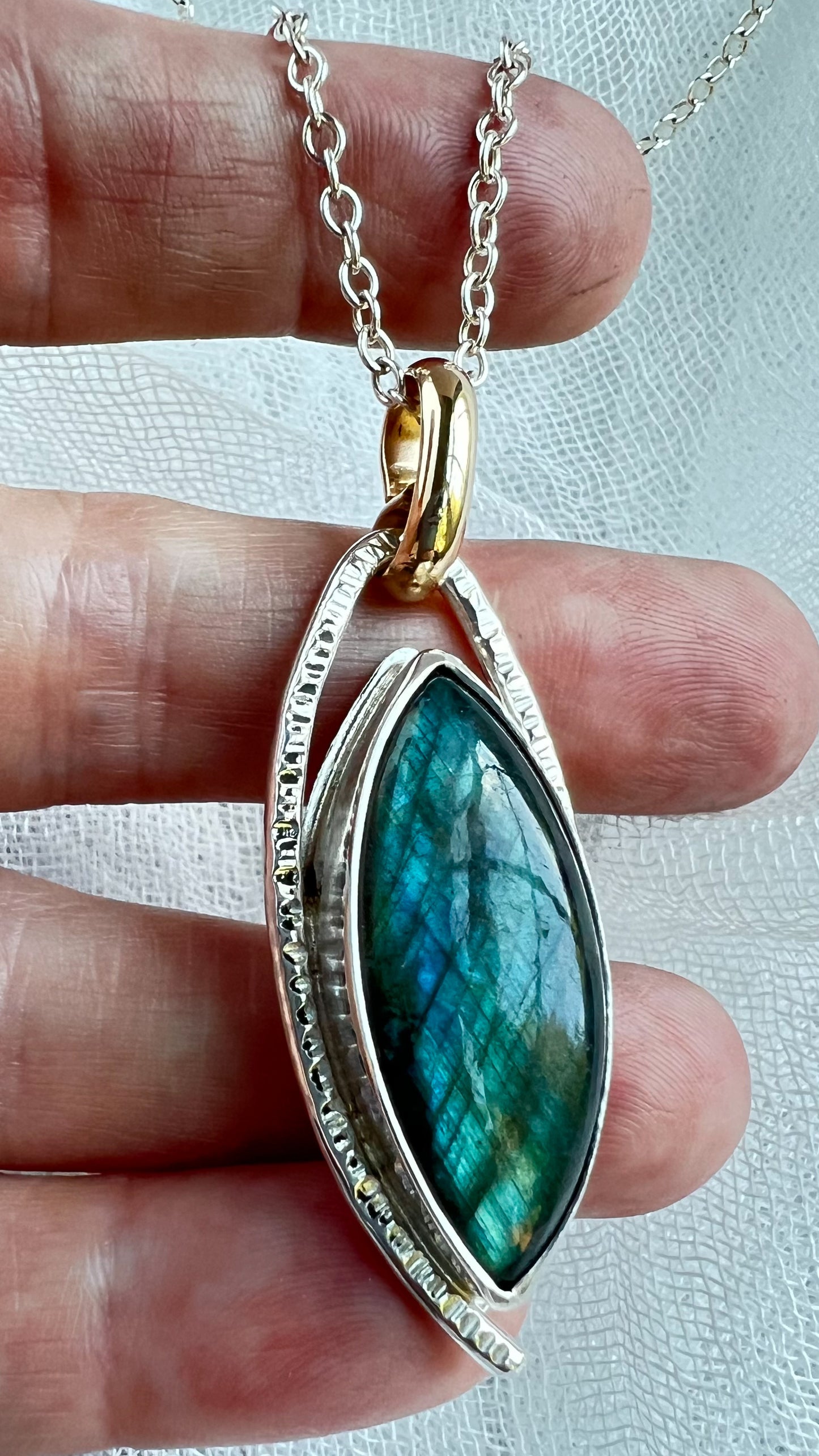 Aurora Depths Necklace