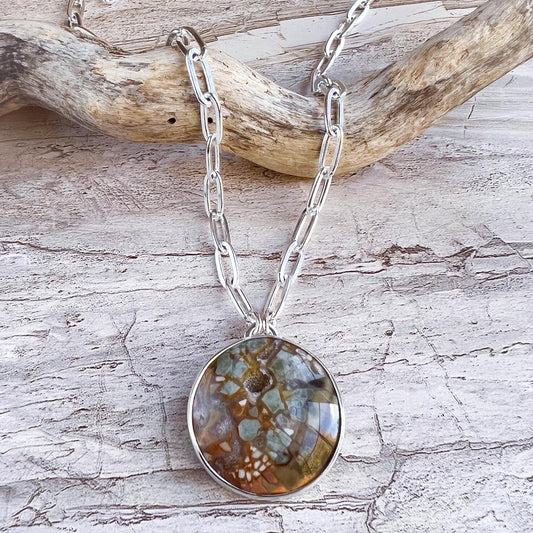 Stepping Stones Pendant Necklace