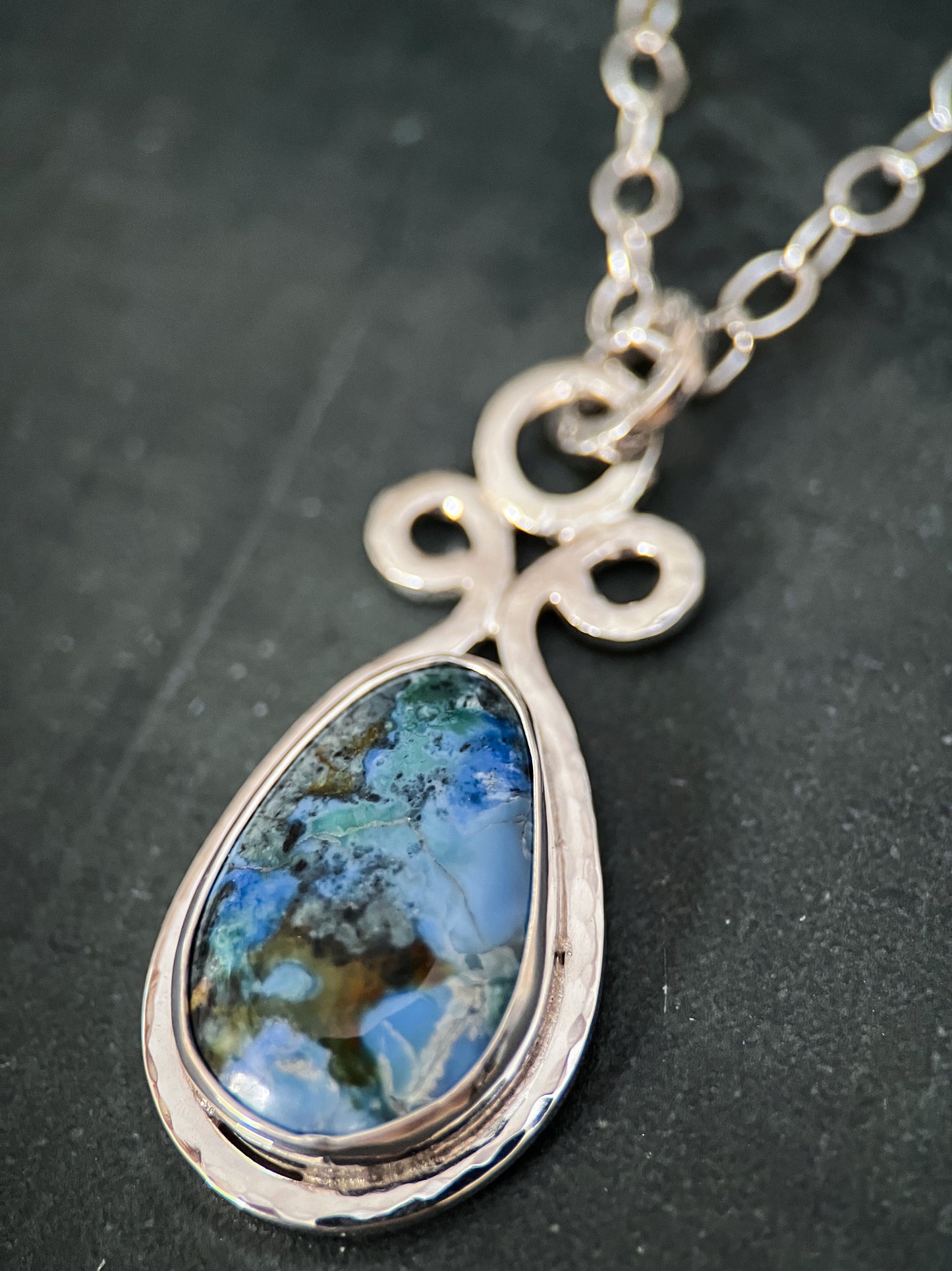 Open Air Pendant Necklace