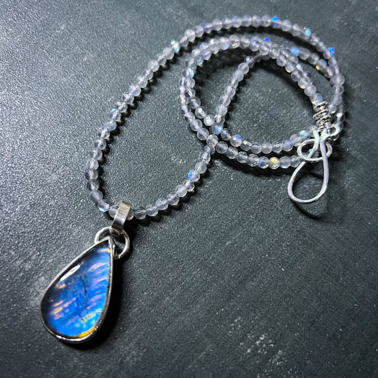 Aurora Glow Necklace