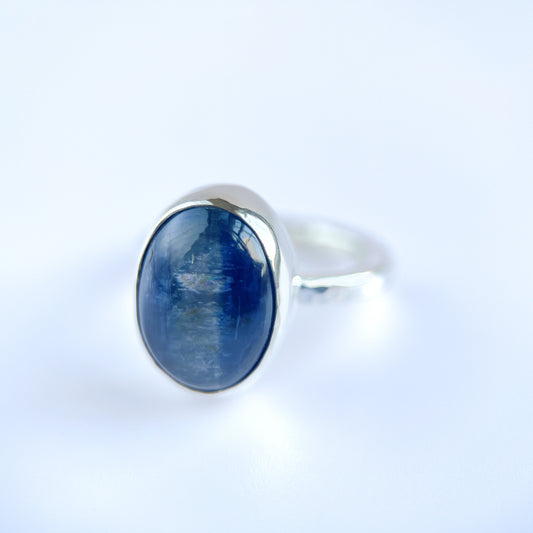 Kyanite Oval Ring, Size 6