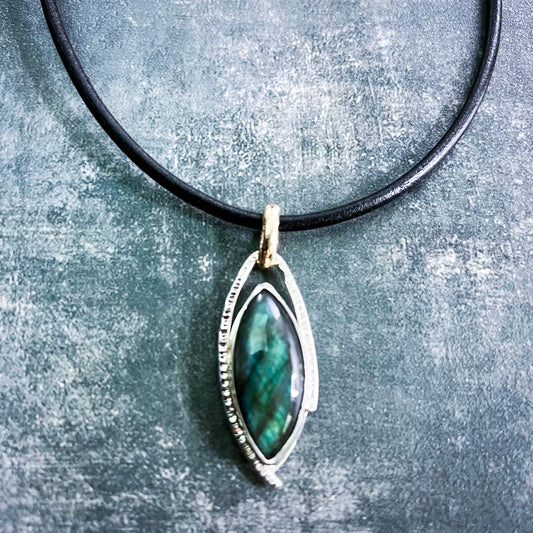 Elemental Pendant - Labradorite